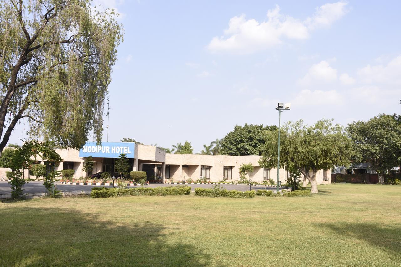Modipur Hotel Rampur  Екстер'єр фото